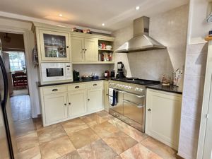 Photo 28- click for photo gallery